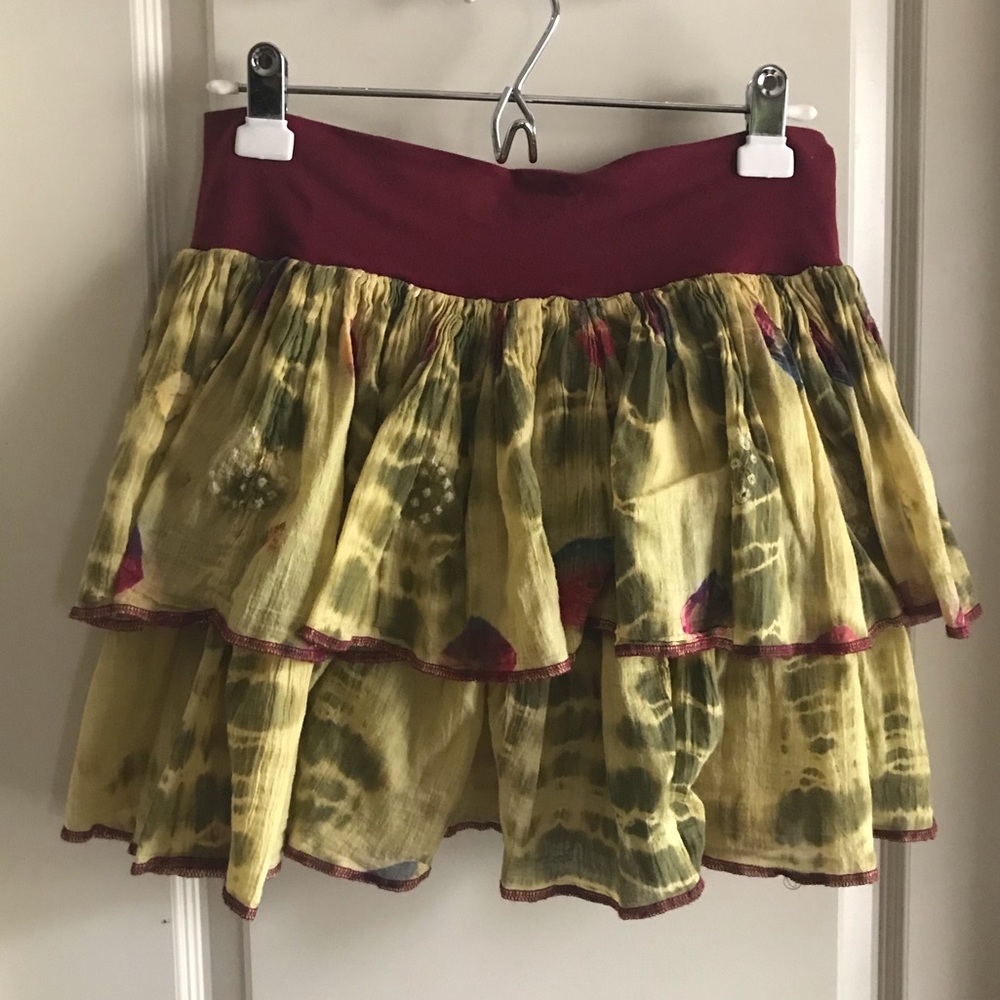 tie dye mini skirt 👾